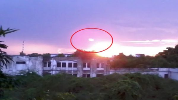 Penampakan Asing Alien Dan UFO Di Berbagai Daerah