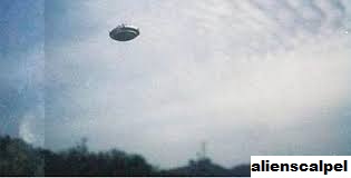 Kedengarannya Aneh Tapi Wanita Ini Sangat Takut Pada Alien Setelah ‘sembilan penampakan UFO’